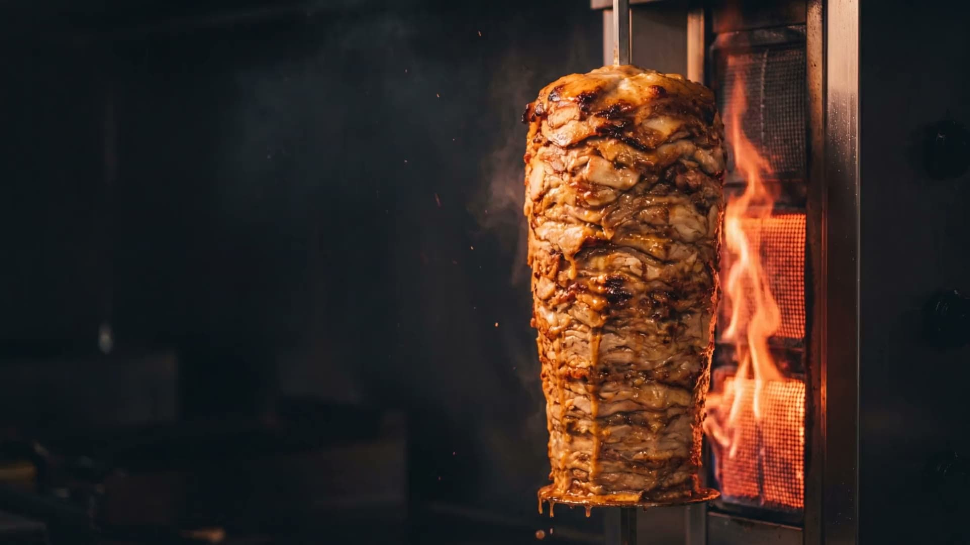 Qué es un döner kebab: origen e historia de un icono callejero